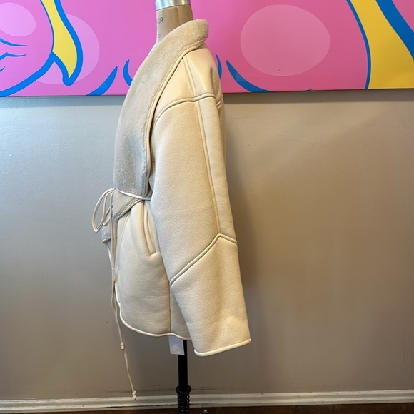 LOEIL WInter White Faux Leather Faux Shearling LIned Wrap Coat NWT - Picture 5 of 8